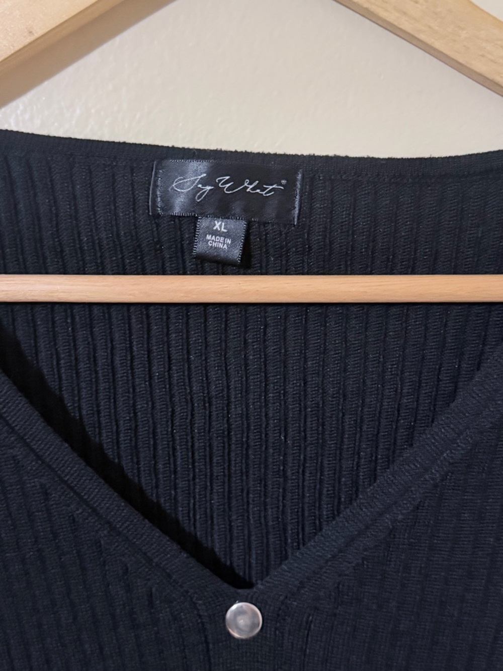 Say What? Black Ribbed V-Neck Button-Front Long Sleeve Crop Top - Picture 3 of 6